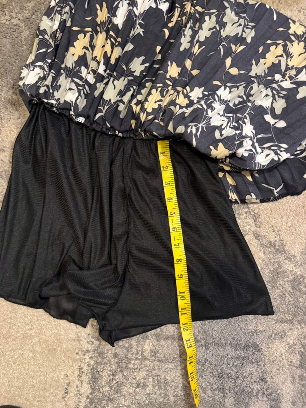 NWT S.Christina Collection Pleated Floral Mini Skirt - Picture 8 of 8
